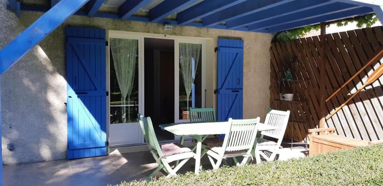 Gite Douceur De Vivre Saint-Avaugourd-des-Landes Exterior photo